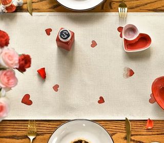 Runner Cuori Rossi San Valentino centrotavola