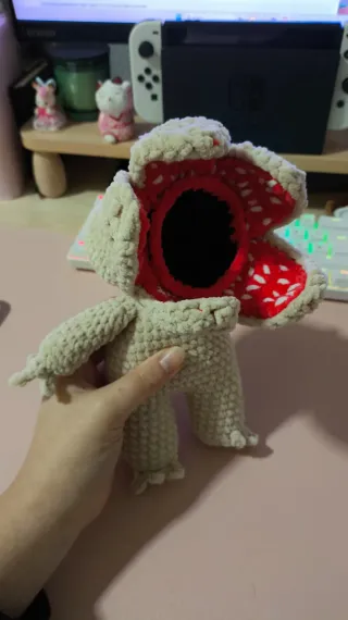 Muñeco Demogorgon Tejido Stranger Things