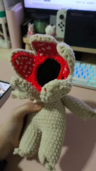 Muñeco Demogorgon Tejido Stranger Things