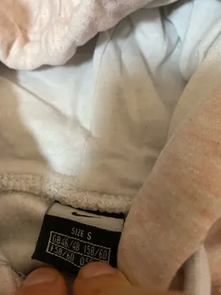 Sudadera Nike Rosa y Blanca Y2K