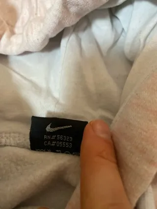 Sudadera Nike Rosa y Blanca Y2K