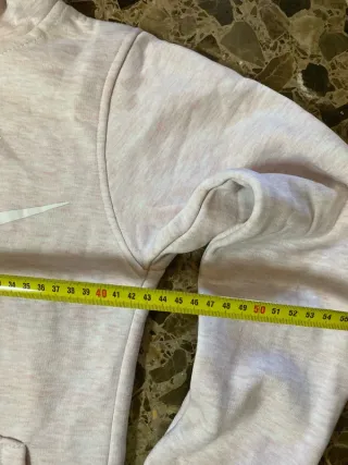 Sudadera Nike Rosa y Blanca Y2K