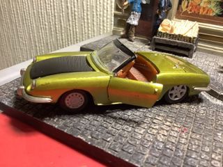 Coche Fiat 850 Spyder 1/43 Auto Pilen