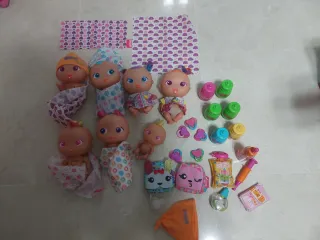 Lote de muñecas Bellies y accesorios