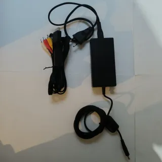 Sony PS2 Slim + Controller + 4 Giochi + Accessori