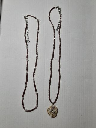 Collane con perline, conchiglia e perle