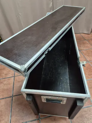 Baúl Rack Transporte medidas 150x 70x40 cm.