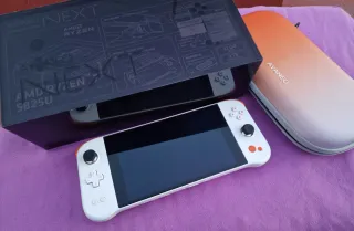 AYANEO NEXT 32GB 2TB - Asus rog ally switch 2