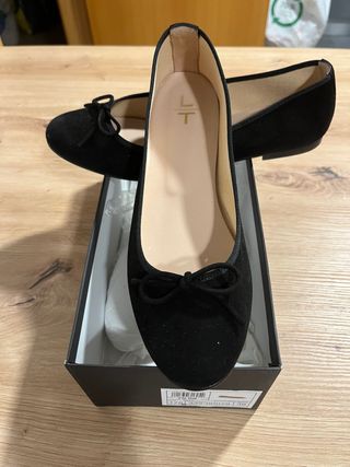 Bailarinas LT de ante negro y con lazo, talla 39