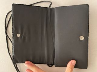 Pochette velluto nera con tracolla