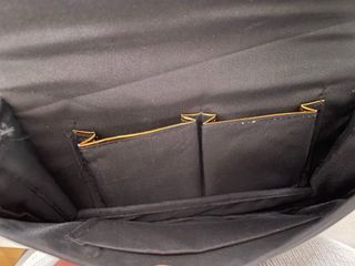 Pochette velluto nera con tracolla