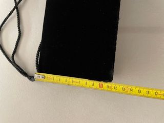 Pochette velluto nera con tracolla