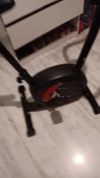 Bicicleta Estática Gimnasio