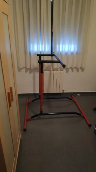 Estación de dominadas multifunción