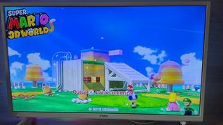 Nintendo Wii U + Super Mario 3D World
