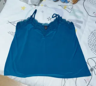 Camiseta lencera encaje azul talla XL