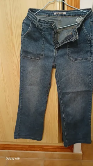 Pantalones anchos Secret Denim