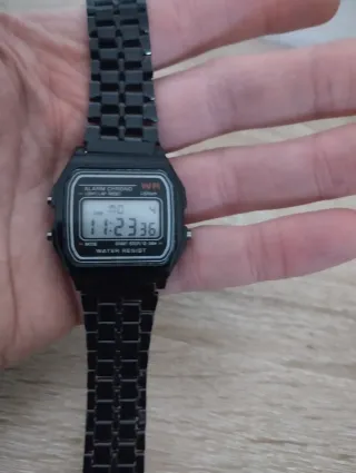 Reloj Digital Negro