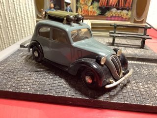 Coche Fiat 1100 1/43 Brumm