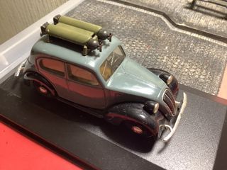 Coche Fiat 1100 1/43 Brumm