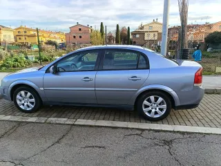 Opel Vectra 2004
