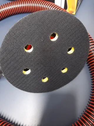 LOTE DE LIJADORA Y PISTOLA DE PINTAR PROFESIONAL