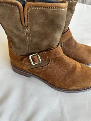 Botines de piel auténtica marrones