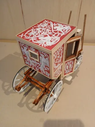 Carroza artesanal decorada