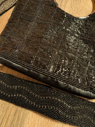 Borsa da festa con strass e cinture abbinate