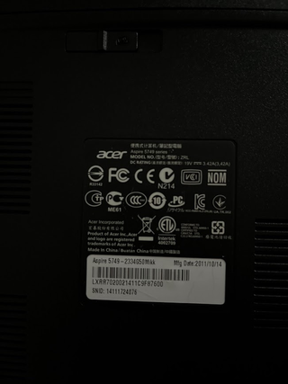 Acer Aspire 5749-2334G50Mikk Portátil