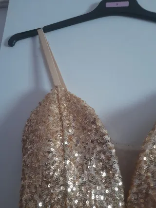 Vestido largo lentejuelas dorado