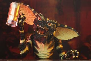 Gremlins Ultimate Flasher Gremlin 15 cm NECA