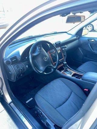 Mercedes-Benz Clase C 2001