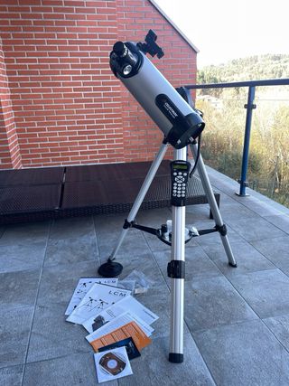 Telescopio Celestron 114 LCM Automático