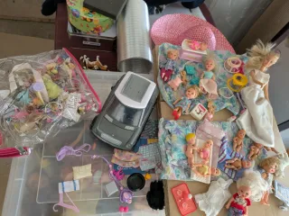 Bambole e accessori giocattolo