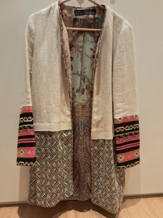 Abrigo Zara Beige Multicolor