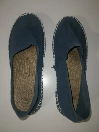 Alpargatas azules