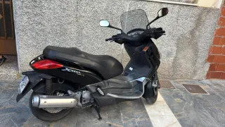 Yamaha Xmax 125cc Negra