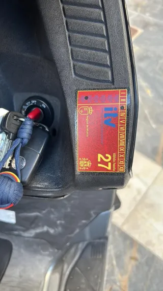 Yamaha Xmax 125cc Negra