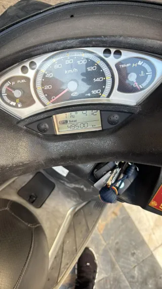 Yamaha Xmax 125cc Negra