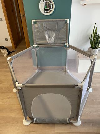 Parque Bebé JUPPLIES Hexagonal con Canasta