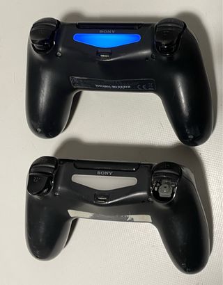 Lotto di 9 controller PS4 DualShock 4 "V1" (Difettosi)