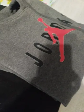 Felpe Jordan nere e grigie