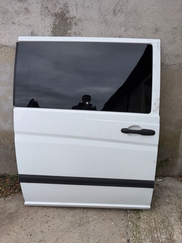 Puerta corredera Izquierda Mercedes Vito Viano