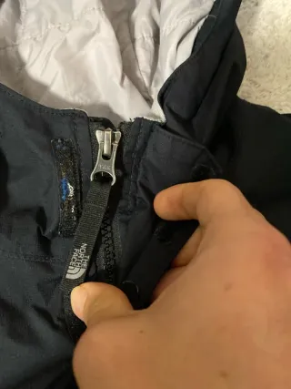 The North Face Chaqueta Negra Impermeable