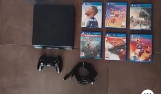 PS4 Slim 500GB Negra + 4Juegos
