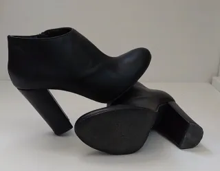 Lorita de Caro Tronchetti Pelle Nera Tg. 39