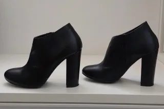 Lorita de Caro Tronchetti Pelle Nera Tg. 39