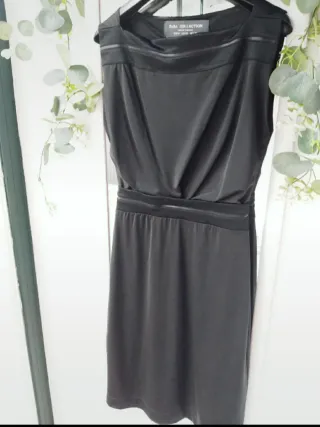 Imprescindible vestido de Zara