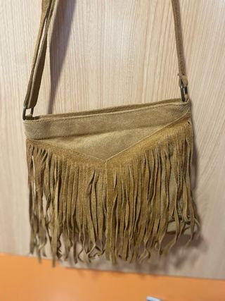 Bolso marrón con flecos